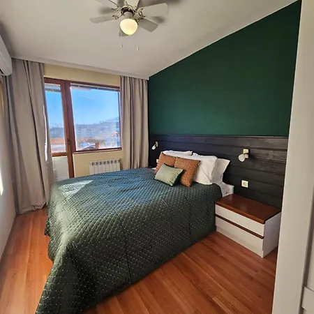 One-bedroom With Balcony & Fast Wifi Bansko